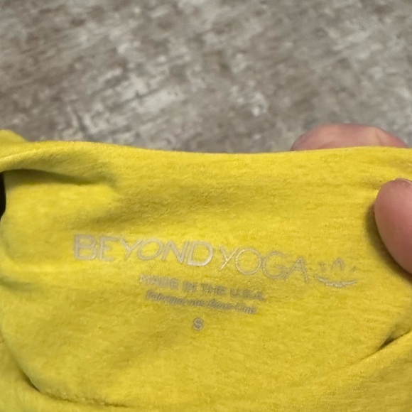 Beyond Yoga Spacedye Focus Cropped Tank size S - Picture 6 of 6